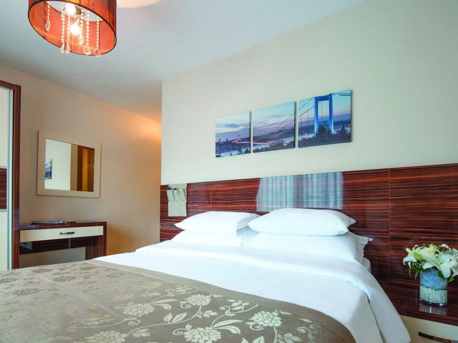 Blueway Hotel City Istanbul Bagian luar foto