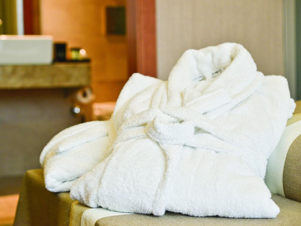 Blueway Hotel City Istanbul Bagian luar foto